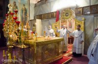 Божественная литургия в Свято-Петро-Павловском кафедральном соборе г.Гомеля