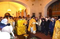В Свято-Никольском мужском монастыре города Гомеля состоялось праздничное архиерейское богослужение, посвященное 20-летию обители