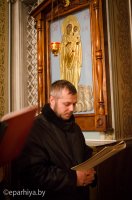 Вечернее богослужение с чтением акафиста нараспев