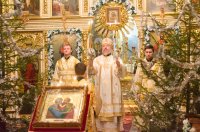 Божественная Литургия в кафедральном соборе Божественная Литургия в кафедральном соборе