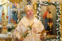 В праздник Рождества Христова Преосвященный Стефан совершил Божественную Литургию в кафедральном соборе города Гомеля В праздник Рождества Христова Преосвященный Стефан совершил Божественную Литургию в кафедральном соборе города Гомеля