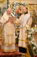 В праздник Рождества Христова Преосвященный Стефан совершил Божественную Литургию в кафедральном соборе города Гомеля В праздник Рождества Христова Преосвященный Стефан совершил Божественную Литургию в кафедральном соборе города Гомеля