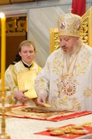 В праздник Рождества Христова Преосвященный Стефан совершил Божественную Литургию в кафедральном соборе города Гомеля В праздник Рождества Христова Преосвященный Стефан совершил Божественную Литургию в кафедральном соборе города Гомеля