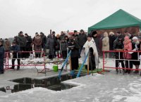 Протоиерей Алексий Пилипенко совершил чин Великого освящения воды на реке Ипуть