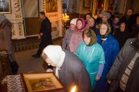 Для поклонения верующих была принесена икона с частицей мощей св.блг.кн. Александра Невского Для поклонения верующих была принесена икона с частицей мощей св.блг.кн. Александра Невского