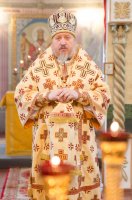 Божественная литургия в день празднования собора новомученников и исповедников Церкви Русской