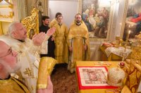 Божественная литургия в день памяти святителя Иоанна Златоуста