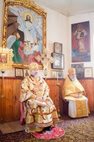 Божественная литургия в день празднования Собора Вселенских учителей и святителей Василия Великого, Григория Богослова и Иоанна Златоуста