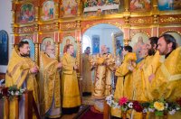 Божественная литургия в день празднования Собора Вселенских учителей и святителей Василия Великого, Григория Богослова и Иоанна Златоуста