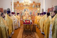 Божественная литургия в день празднования Собора Вселенских учителей и святителей Василия Великого, Григория Богослова и Иоанна Златоуста