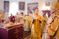 Божественная литургия в день празднования Собора Вселенских учителей и святителей Василия Великого, Григория Богослова и Иоанна Златоуста