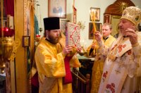 Божественная литургия в Свято-Тихвинском женском монастыре