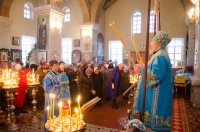 Божественная литургия в день празднования Сретения Господня