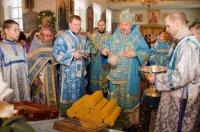 Божественная литургия в день празднования Сретения Господня