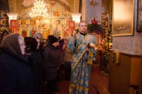 Божественная литургия в день празднования Сретения Господня