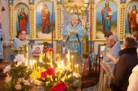 Божественная литургия в день празднования Сретения Господня