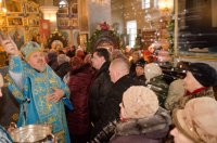 Божественная литургия в день празднования Сретения Господня