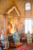 Божественная литургия в день празднования Сретения Господня