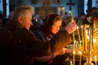 Божественная литургия в день празднования Сретения Господня