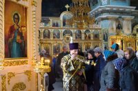 Преосвященнейший Стефан совершил Божественную литургию Преждеосвященных Даров