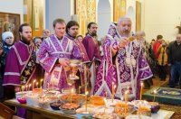 Преосвященнейший Стефан совершил Божественную литургию Преждеосвященных Даров в Свято-Никольском мужском монастыре г.Гомеля