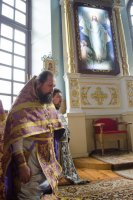 Преосвященнейший Стефан возглавил Божественную литургию Преждеосвященных Даров в Свято-Успенском соборе г.Речицы