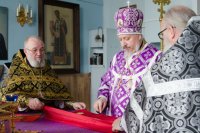 Преосвященнейший Стефан возглавил Божественную литургию Преждеосвященных Даров в Свято-Успенском соборе г.Речицы