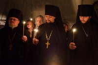 Всенощное бдение в канун празднования Козельщанской иконы Божией Матери