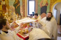 "Отвечать любовью с добрыми намерениями" "Отвечать любовью с добрыми намерениями"