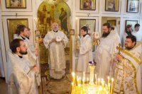 "Отвечать любовью с добрыми намерениями" "Отвечать любовью с добрыми намерениями"