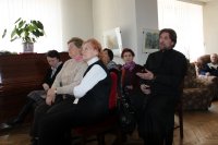 «Христианство: жизнь на груди великана»