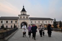 Группа прихожан Спасо-Преображенского храма г.Гомеля совершили паломническую поездку в Оптину Пустынь Группа прихожан Спасо-Преображенского храма г.Гомеля совершили паломническую поездку в Оптину Пустынь