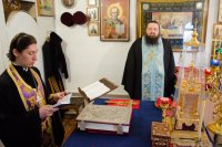 Архимандрит Амвросий(Шевцов) возглавил чтение акафиста перед иконой Божией Матери "Скоропослушница"