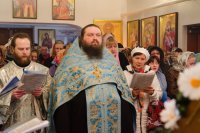 Архимандрит Амвросий(Шевцов) возглавил чтение акафиста перед иконой Божией Матери "Скоропослушница"