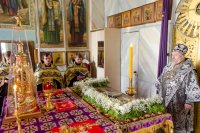 Вечерня с выносом Плащаницы Вечерня с выносом Плащаницы