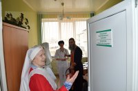 Сестры милосердия "святой мученицы Татианы" посетили отделение районной больницы и социально-педагогический центр г.Речицы