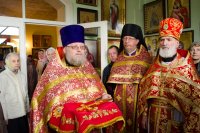 Божественная литургия в день иконы Божией Матери "Живоносный Источник"