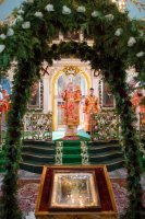 Божественная литургия в Неделю 2-ю по Пасхе (Антипасха) Божественная литургия в Неделю 2-ю по Пасхе (Антипасха)