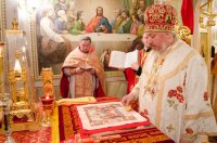 Божественная литургия в нижнем храме Свято-Петро-Павловского кафедрального собора г.Гомеля