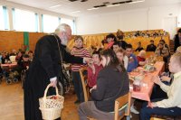 Состоялся Пасхальный концерт для детей с ограниченными возможностями Состоялся Пасхальный концерт для детей с ограниченными возможностями