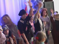 «Чудо огня» засветилось для 150 детей школы-интерната