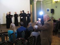 Выставка Светланы Ноздрин-Плотницкой открылась в Святодуховском центре Александро-Невской лавры