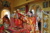 Божественная литургия в Неделю жен-мироносиц