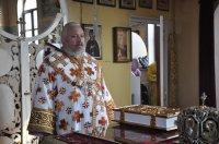 Божественная литургия в Неделю жен-мироносиц