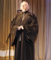 «И Божия нисходит благодать ... »