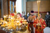 Божественная литургия в Свято-Петро-Павловском кафедральном соборе города Гомеля Божественная литургия в Свято-Петро-Павловском кафедральном соборе города Гомеля