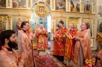 Божественная литургия в Неделю 4-ю по Пасхе, о расслабленном Божественная литургия в Неделю 4-ю по Пасхе, о расслабленном