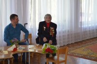 Праздничное заседание клуба «Доверие», объединяющий родителей, дети которых посещают детский сад № 9 Праздничное заседание клуба «Доверие», объединяющий родителей, дети которых посещают детский сад № 9