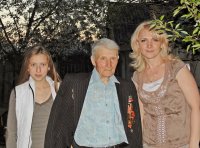 Прихожане Свято-Никольского собора посетили ветеранов Великой Отечественной Войны Прихожане Свято-Никольского собора посетили ветеранов Великой Отечественной Войны