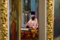 Всенощное бдение в Свято-Петро-Павловском кафедральном соборе Всенощное бдение в Свято-Петро-Павловском кафедральном соборе